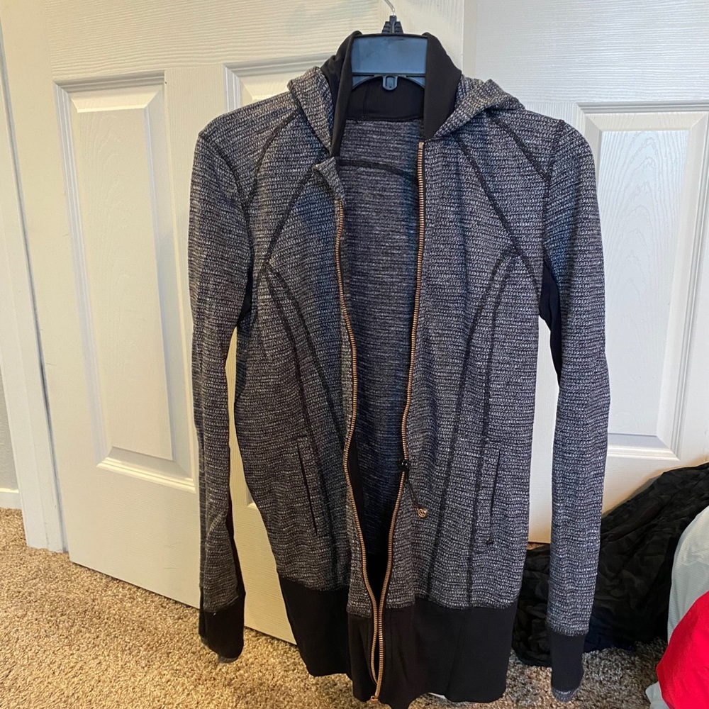 Lululemon zip up jacket